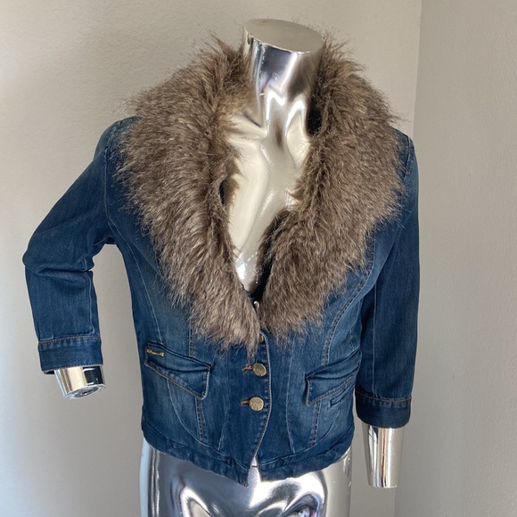 ❌SOLD❌ ONLY Jeans Denim Jacket With Faux Fur Collar - Picture 2 of 7